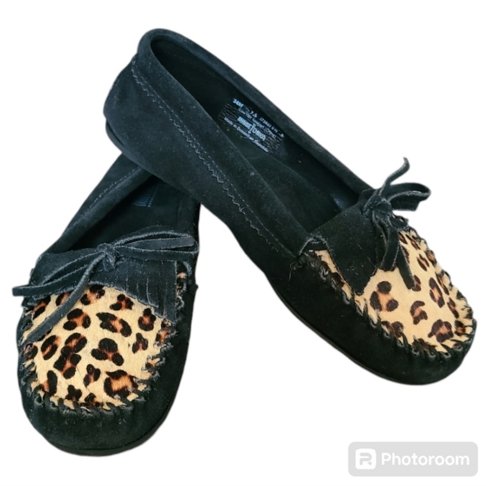 Minnetonka Moccasins 7.5 black and leopard moccasins 7.5 cheetah moccasins 7.5